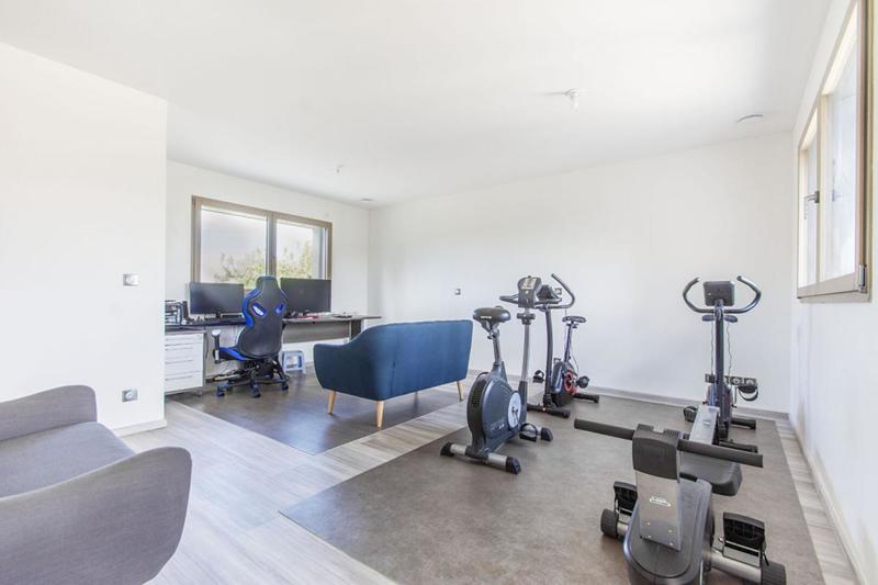 Maison - 157 m² - 6 pièces