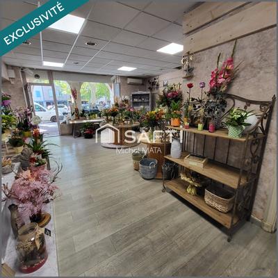 Local commercial - 133 m²