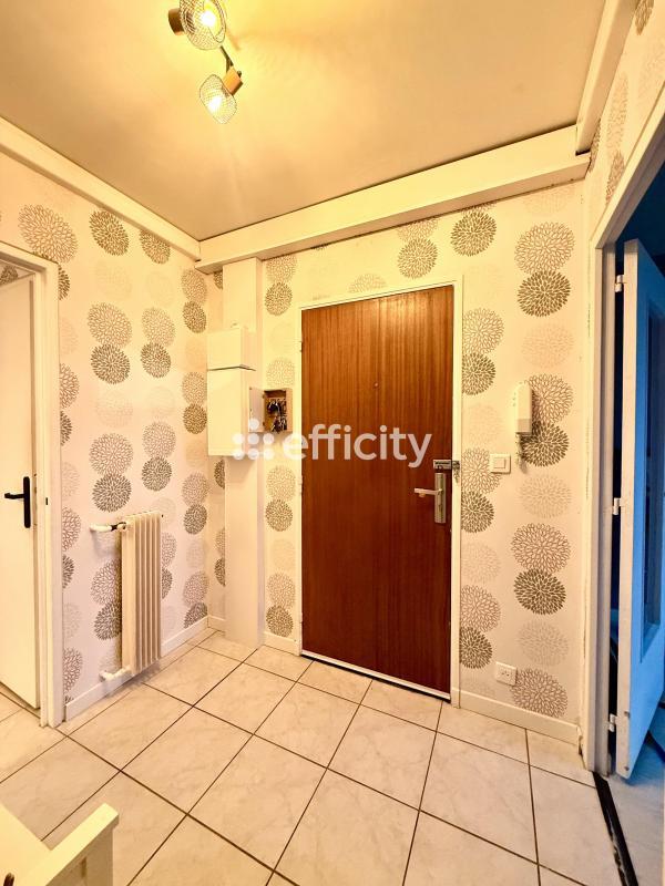 Appartement - 83 m² - 4 pièces