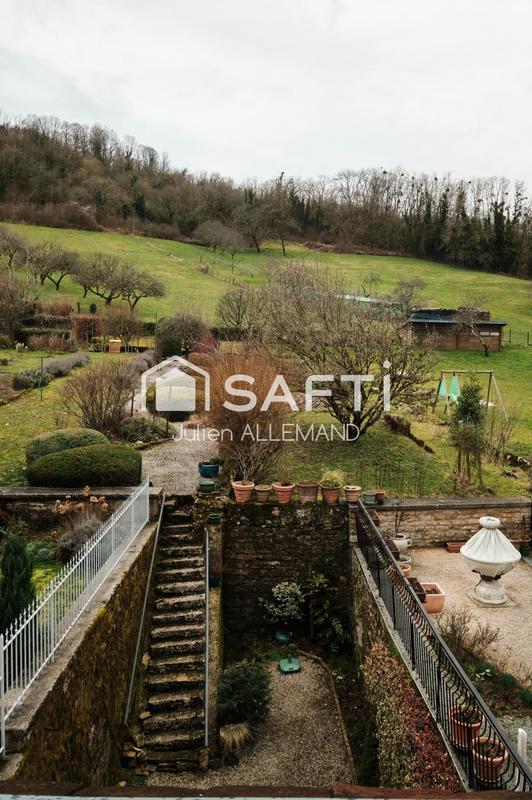 Maison - 107 m² - 5 pièces