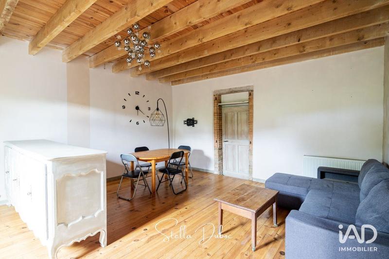 Maison - 239 m² - 8 pièces