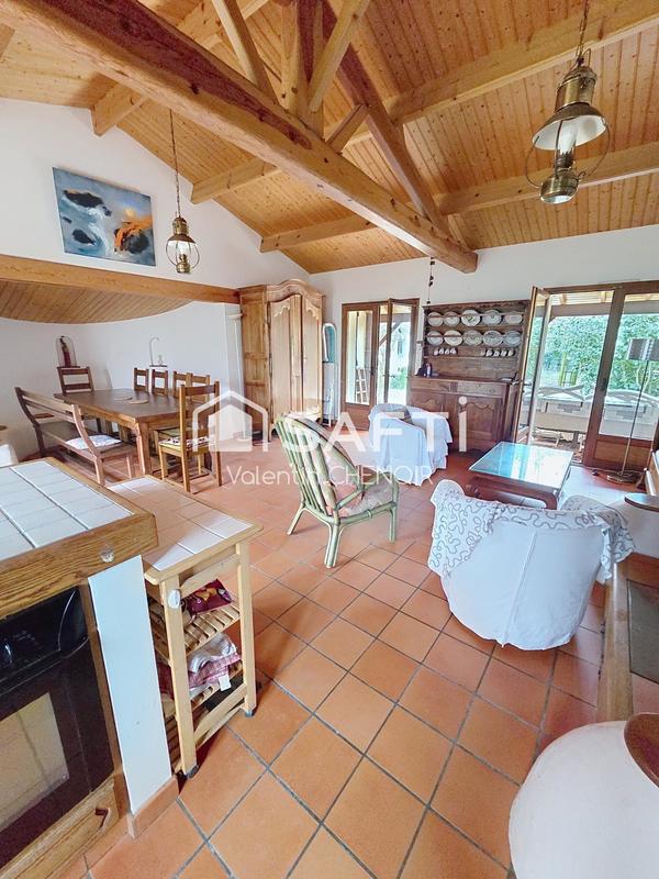 Maison - 135 m² - 6 pièces