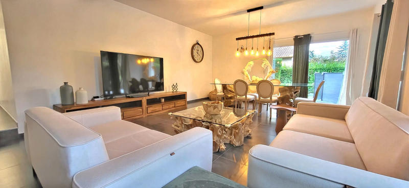 Maison - 140 m² - 6 pièces