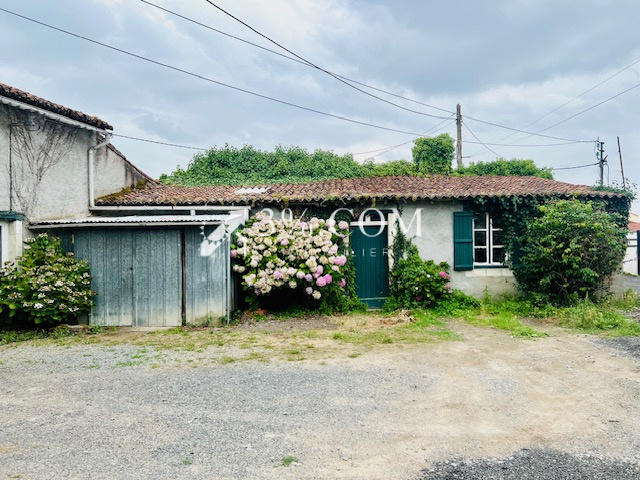 Maison - 90 m² - 3 pièces