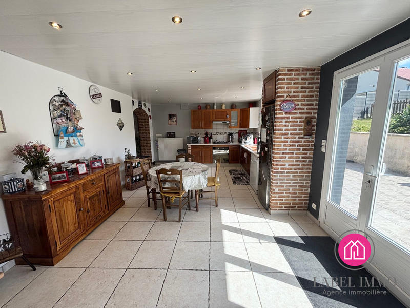 Maison - 160 m² - 7 pièces