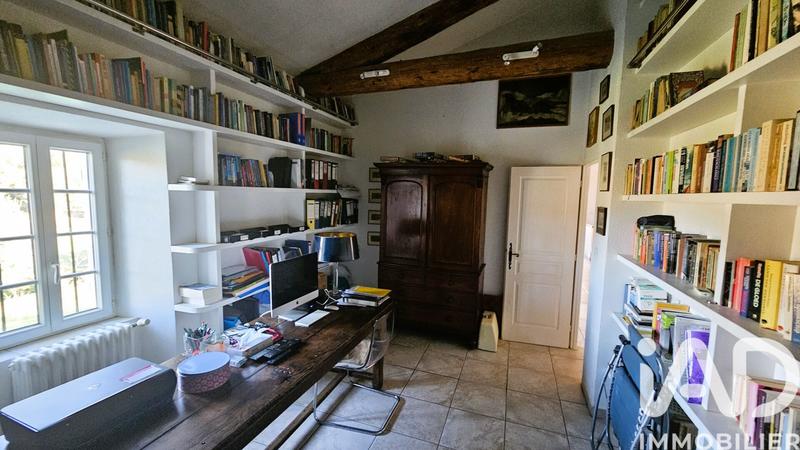 Maison - 187 m² - 5 pièces