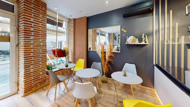 Maison - 231 m² - 10 pièces