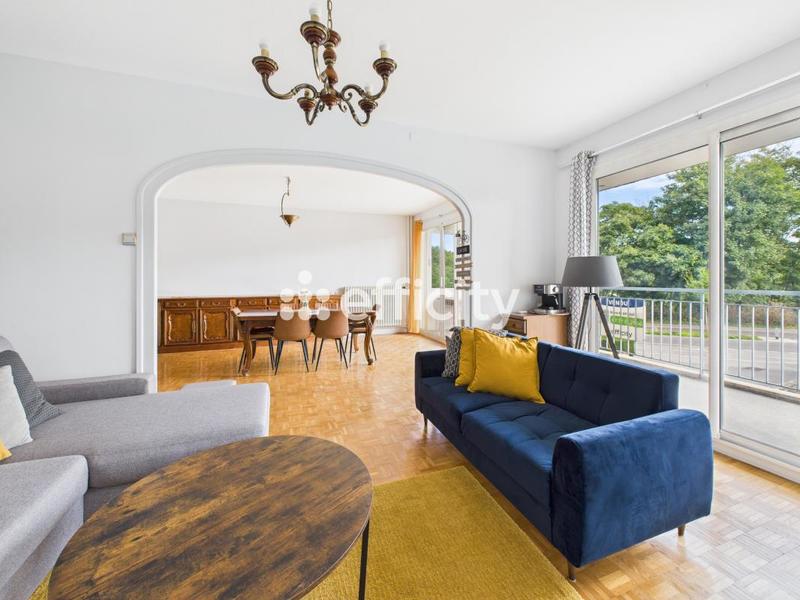 Appartement - 91 m² - 4 pièces