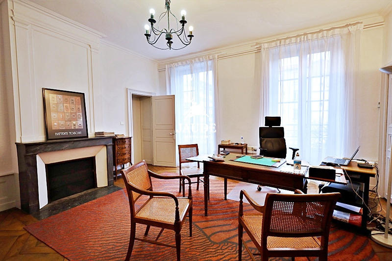 Appartement - 110 m² - 3 pièces