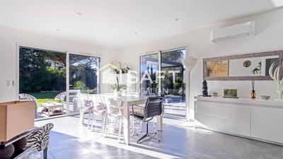 Maison - 128 m² - 4 pièces