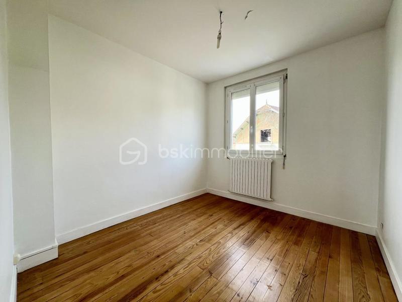 Maison - 93 m² - 4 pièces