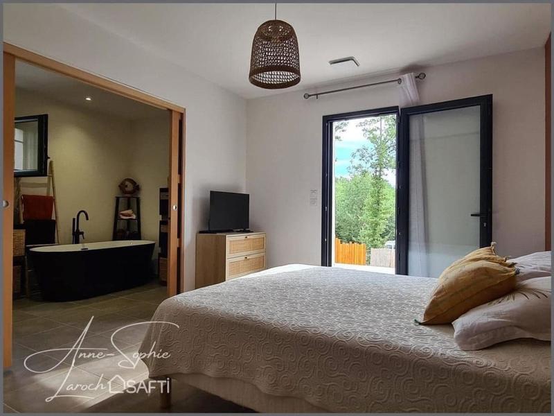 Villa - 96 m² - 3 pièces