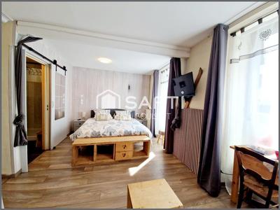 Local commercial - 363 m² - 9 pièces