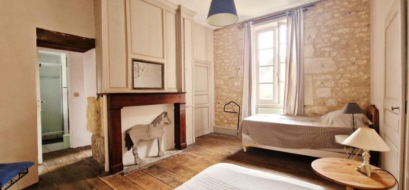 Maison - 166 m² - 8 pièces