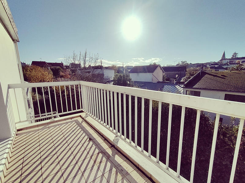 Appartement - 85 m² - 4 pièces