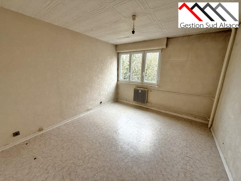 Appartement - 87 m² - 5 pièces