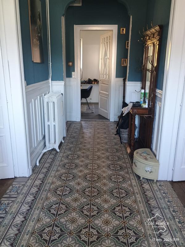 Maison de ville - 211 m² - 8 pièces