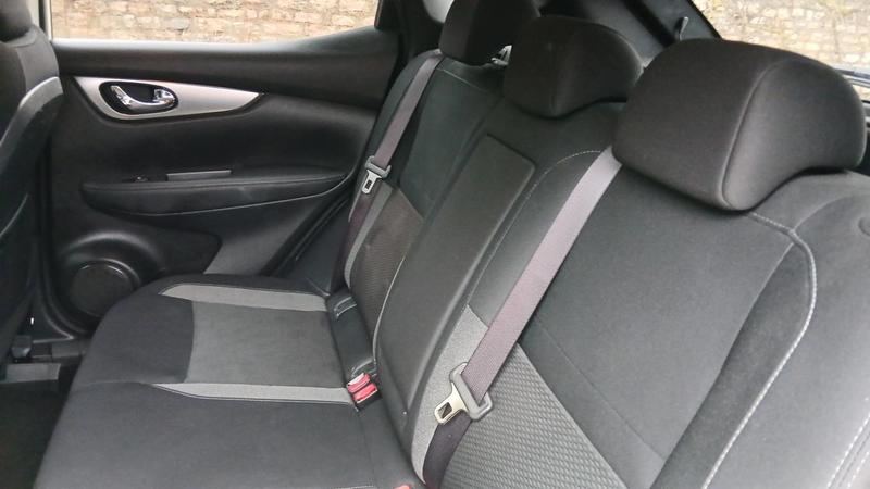 Nissan Qashqai II 1.3 Dig-T 140 2wd n-Connecta