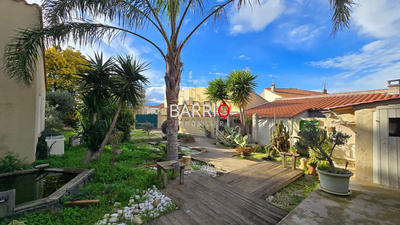 Villa - 265 m² - 6 pièces