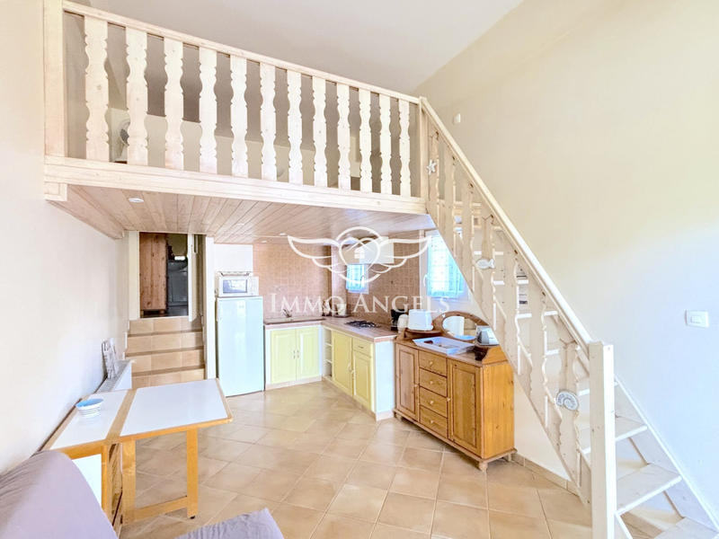 Maison - 153 m² - 8 pièces