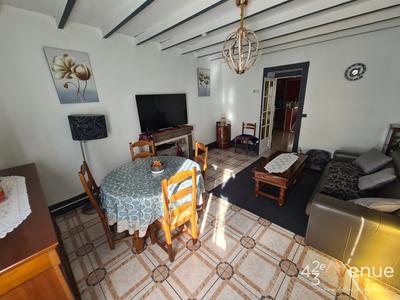 Immeuble - 250 m² - 4 pièces