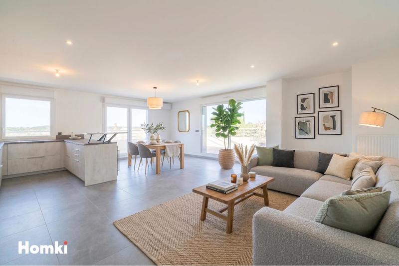 Appartement - 105 m² - 4 pièces