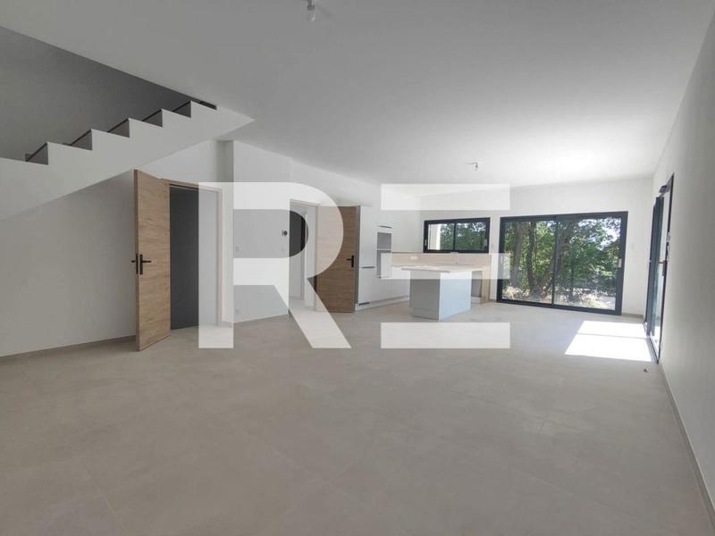 Maison - 117 m² - 4 pièces