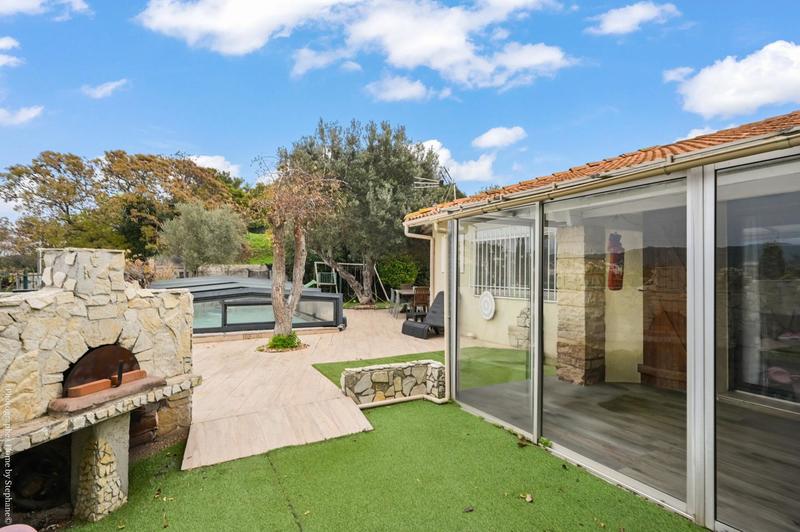 Maison - 120 m² - 4 pièces