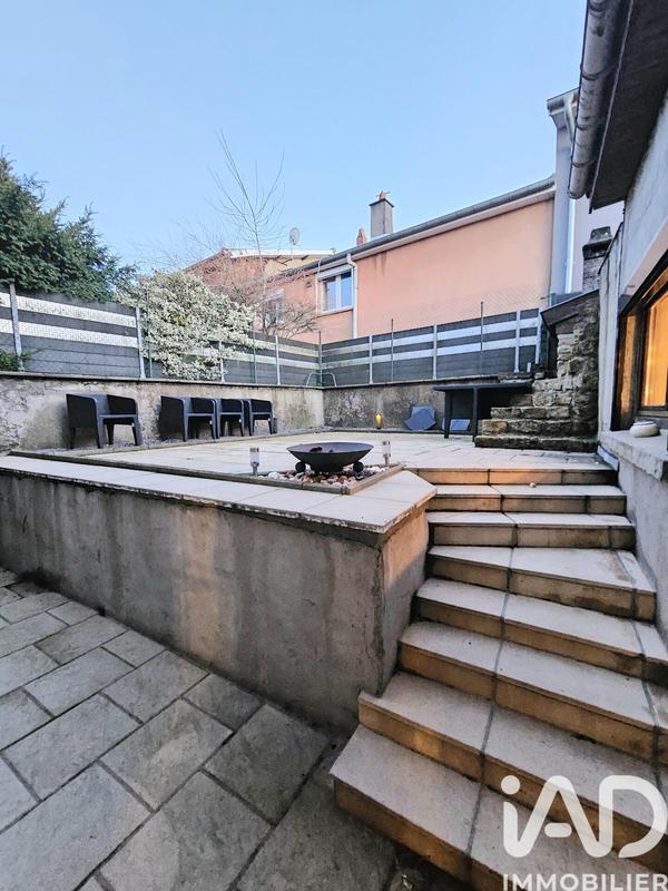 Maison - 127 m² - 5 pièces