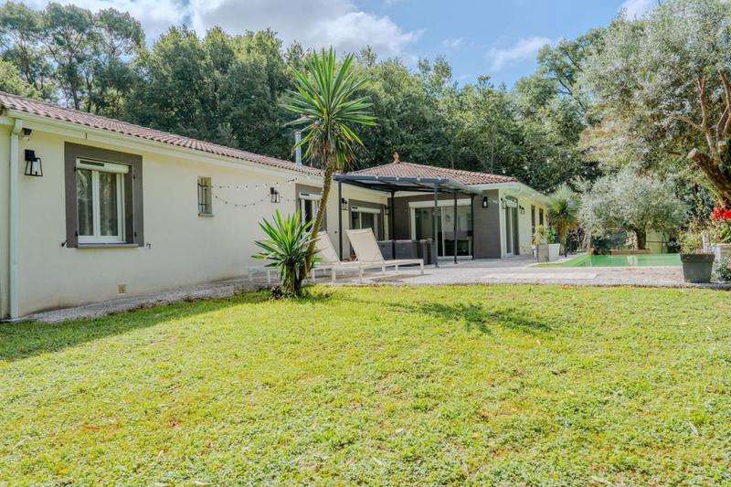 Maison - 160 m² - 6 pièces