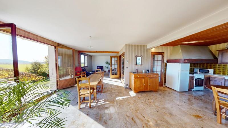 Maison - 155 m² - 5 pièces