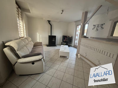 Maison - 84 m² - 3 pièces