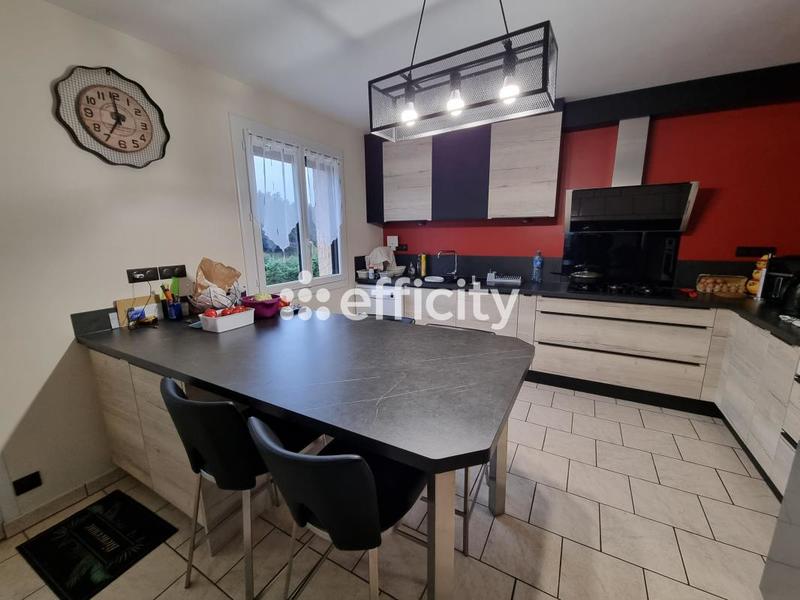 Maison - 144 m² - 7 pièces