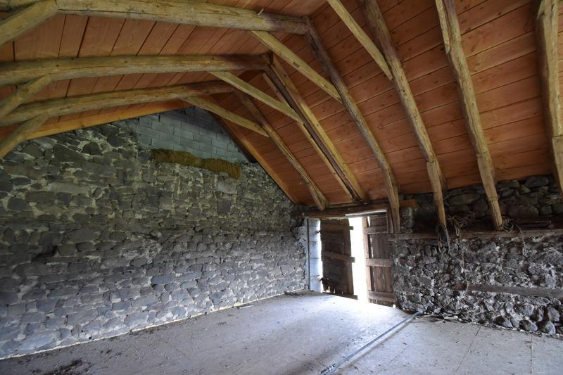 Maison en pierre - 180 m² - 2 pièces