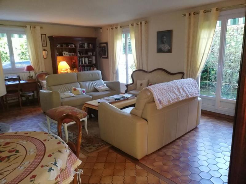 Maison - 147 m² - 7 pièces