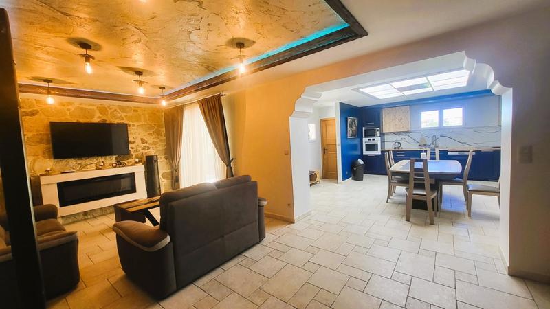 Villa - 115 m² - 5 pièces