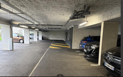 Appartement - 103 m² - 5 pièces