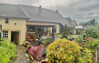 Maison ancienne - 320 m² - 10 pièces