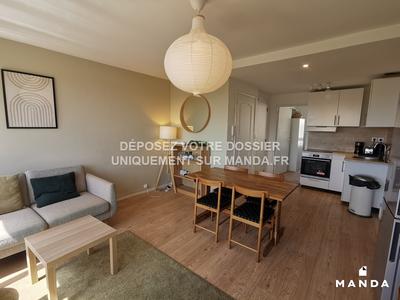 Chambre - 10 m² - 5 pièces