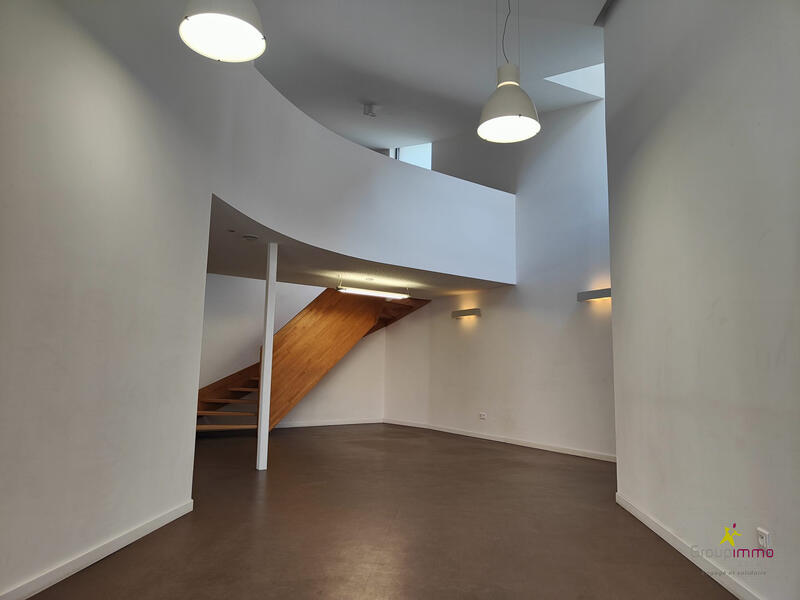 Bureau - 116 m² - 3 pièces