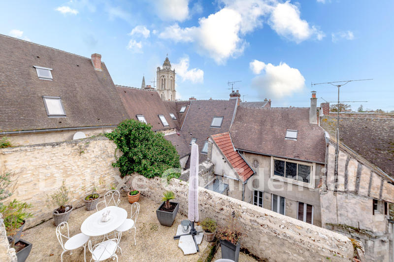 Appartement - 95 m² - 4 pièces