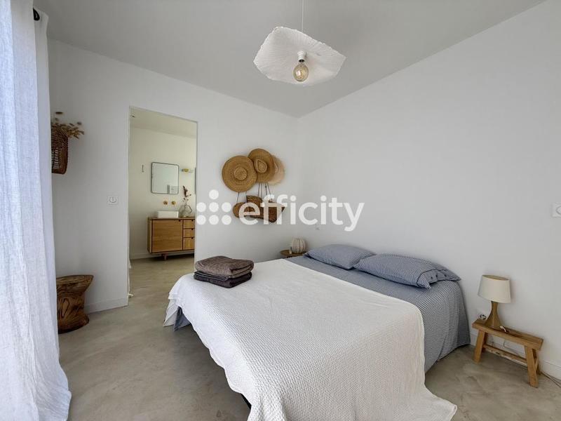 Maison - 104 m² - 4 pièces