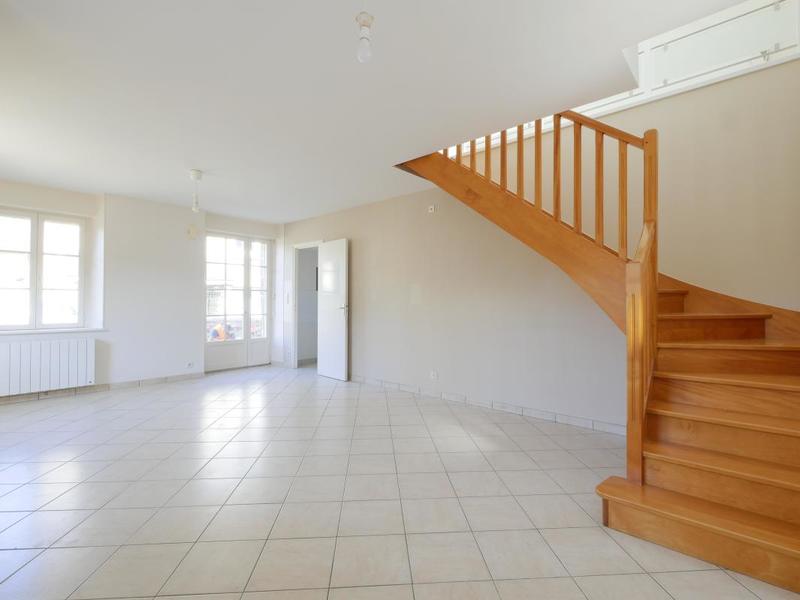 Maison - 79 m² - 5 pièces