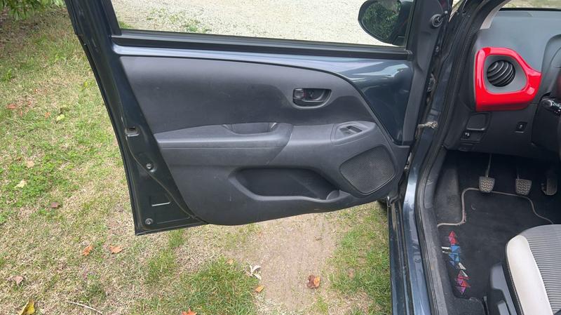 Peugeot 108 1.2 PureTech 82 Envy Top! - Toit ouvrant