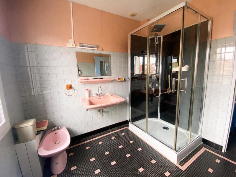 Maison - 128 m² - 7 pièces