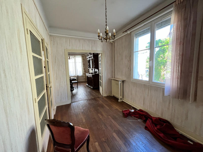 Appartement - 144 m² - 5 pièces