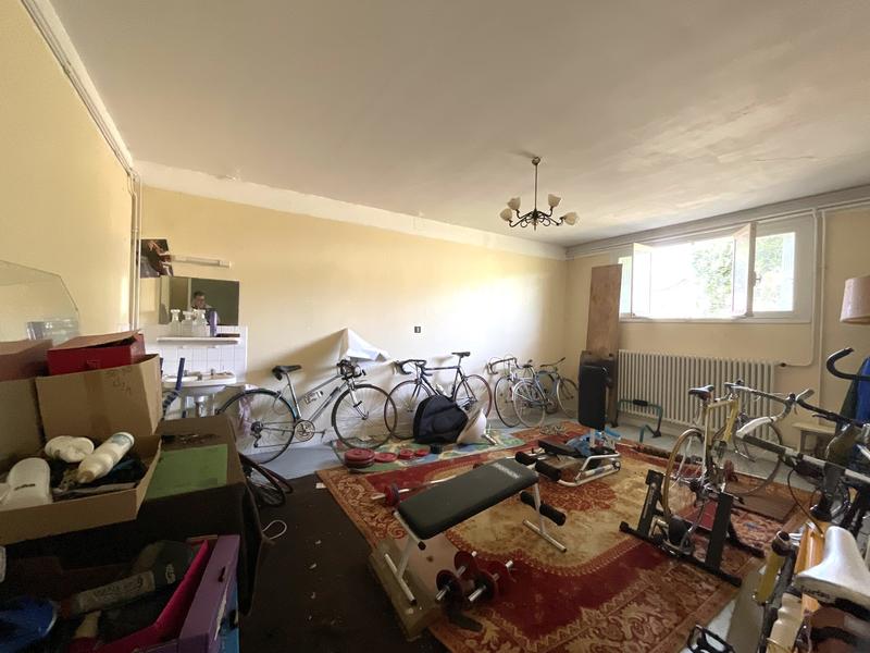 Maison - 189 m² - 6 pièces