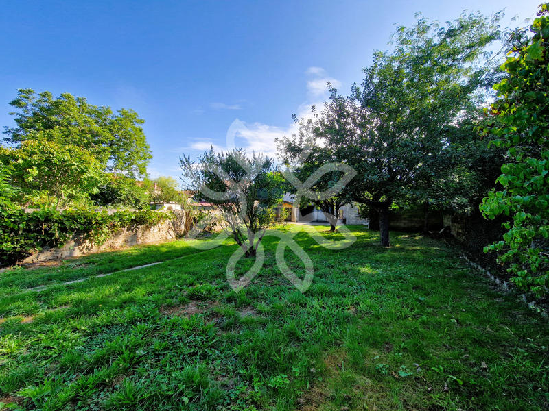 Maison de village - 110 m² - 5 pièces