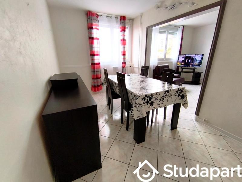 Chambre - 32 m² - 1 pièce