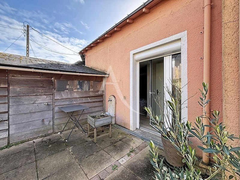 Maison - 104 m² - 5 pièces